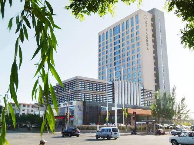 Grand skylight international hotel wuhai