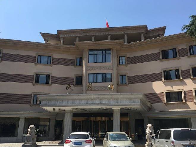 Huajiang hotel