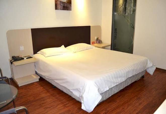 Motel 168