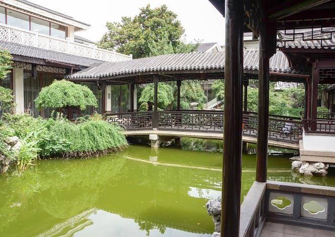 Yuanwailou hotel