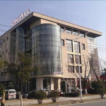 Xueyehu holiday hotel