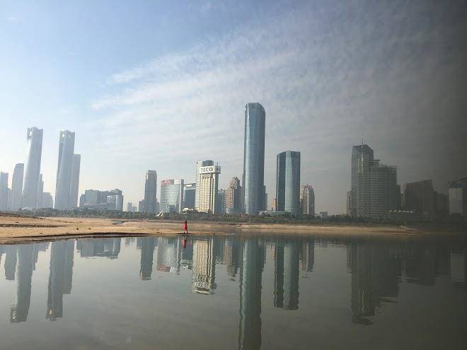 Xinfeng holiday hotel