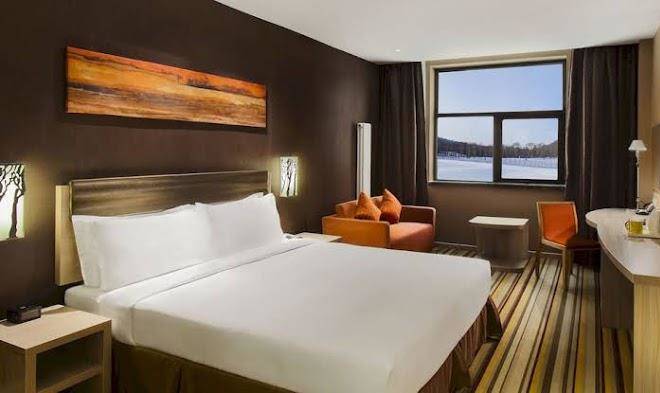 Holiday inn express changbaishan