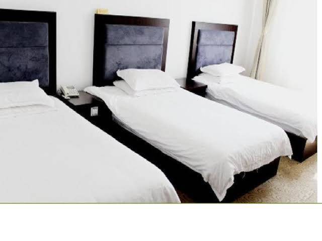 Changbaishan lanjiang hotel