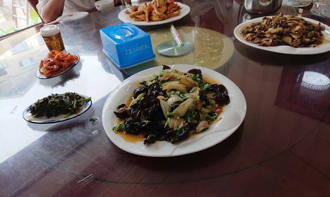 Erdaobaihe xinyuan hotel a