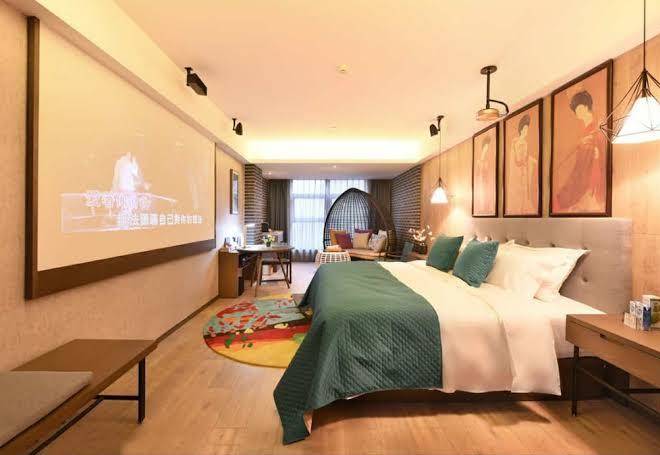 Mehood hotel