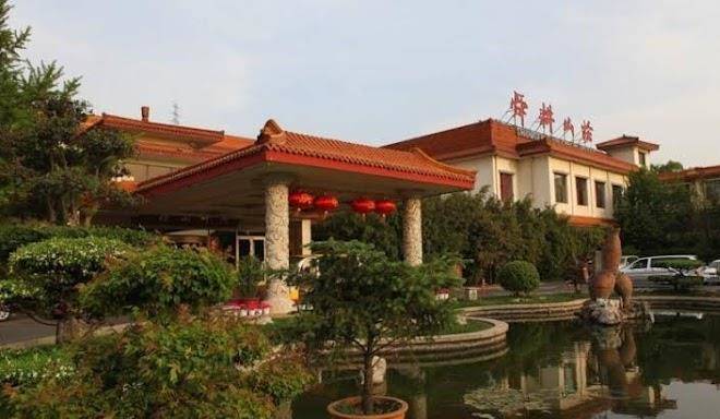 Shungeng hillview hotel