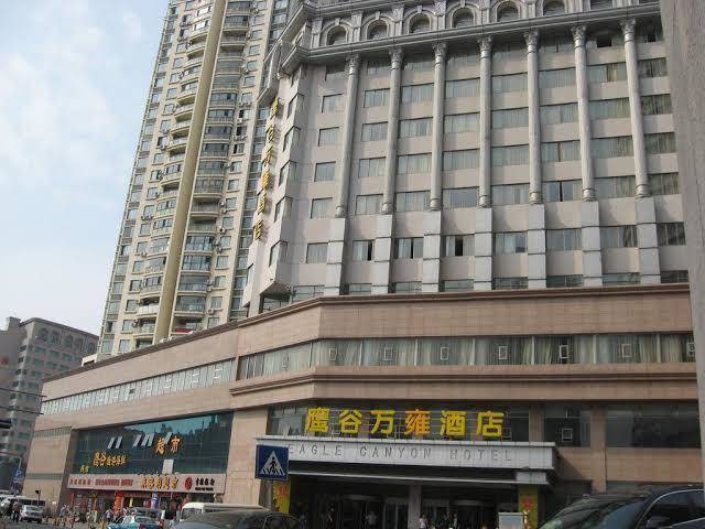 Eagle canyon hotel