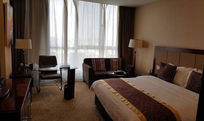 Qingdao chengyang detai hotel