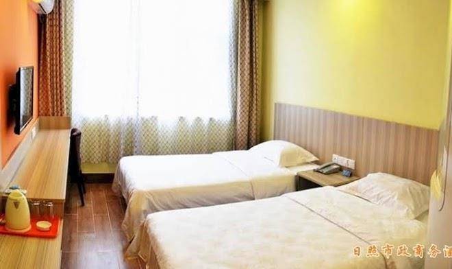 Rizhao shizheng business hotel