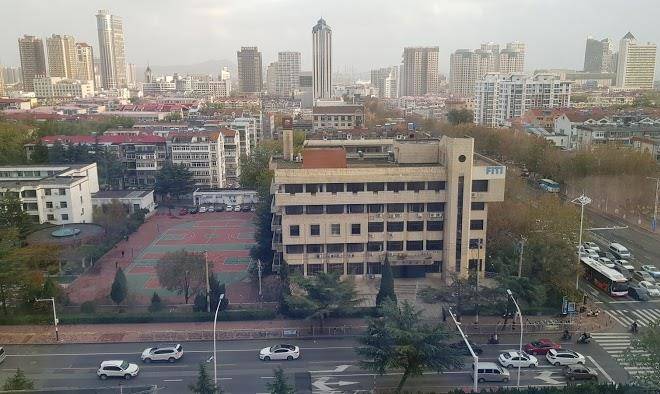 Buena Vista Peninsula Hotel Yantai Image