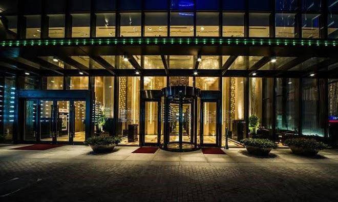 Paramount gallery hotel