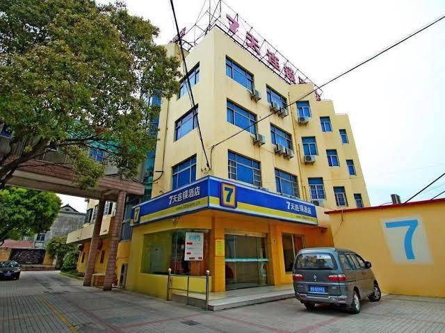 7 days inn