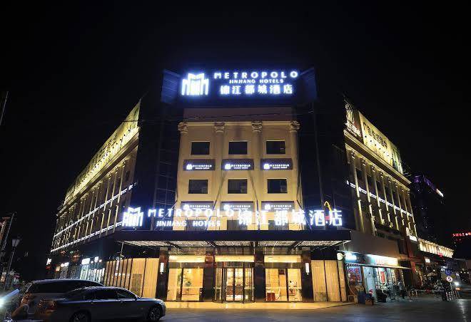 Crown crystal hotel