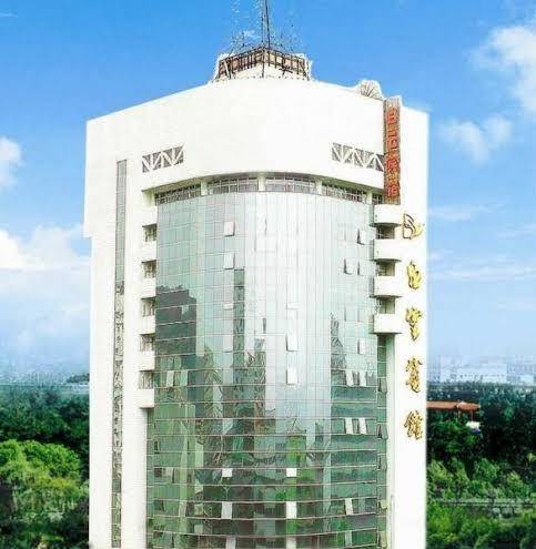 Bai yun hotel