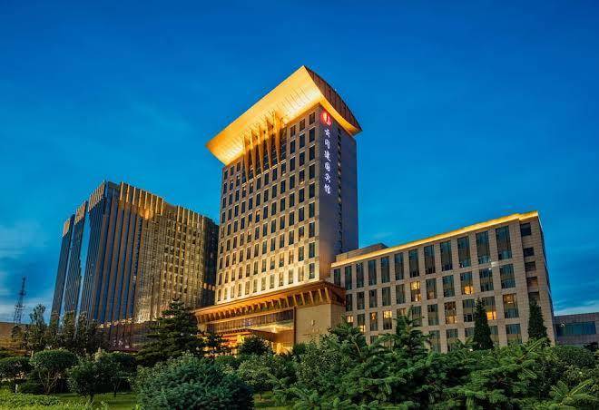 Yungang jianguo hotel