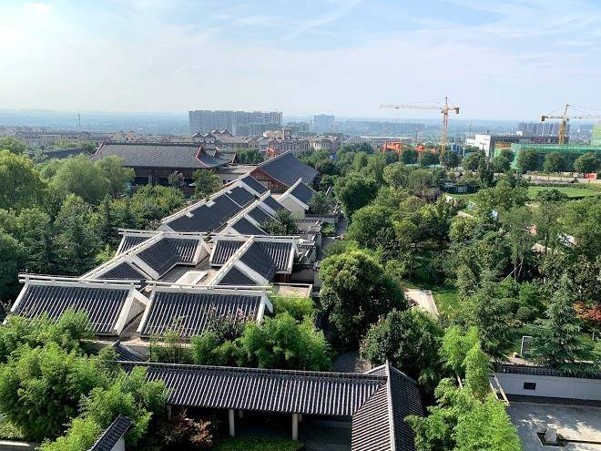 Angsana lintong hot spring hotel xi'an
