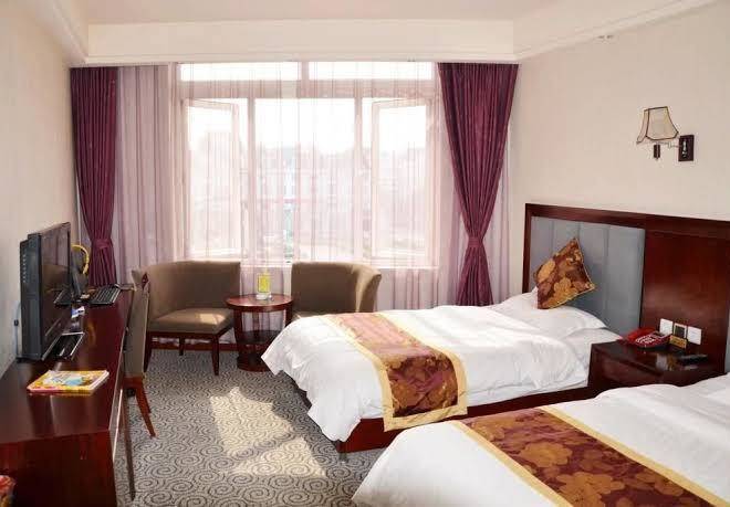 Wenjiang yinxiang hotel
