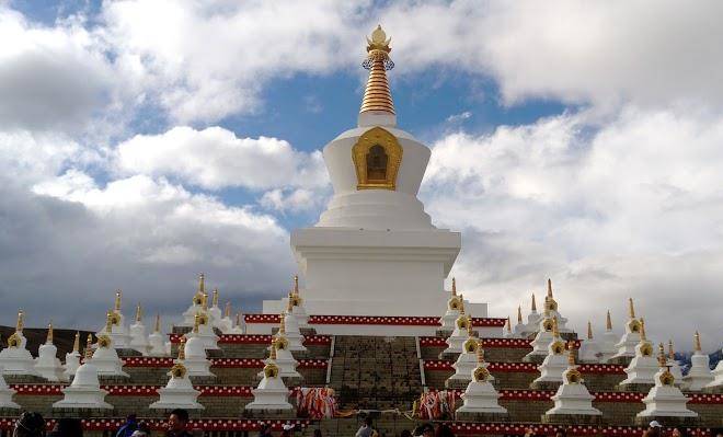 Daocheng Xiangyun Hotel Image