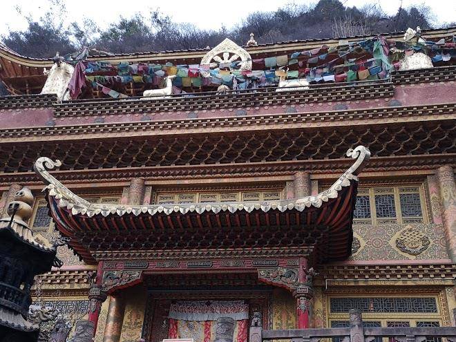 Gesar hotel