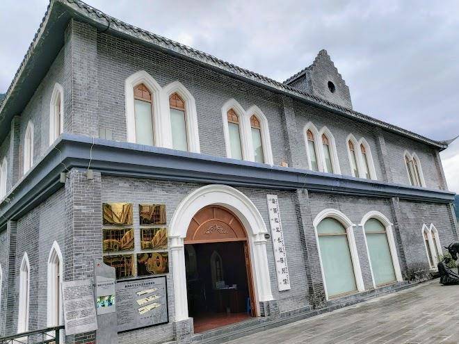 Long March Hotel Hailuogou Image