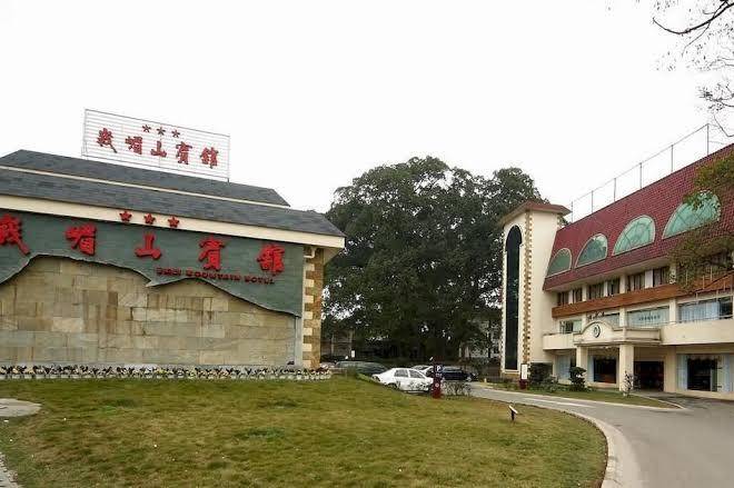 Emeishan hotel