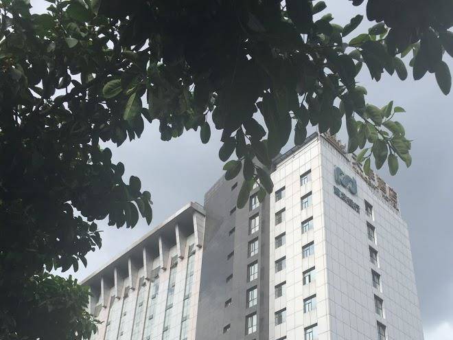 Tangent hotel