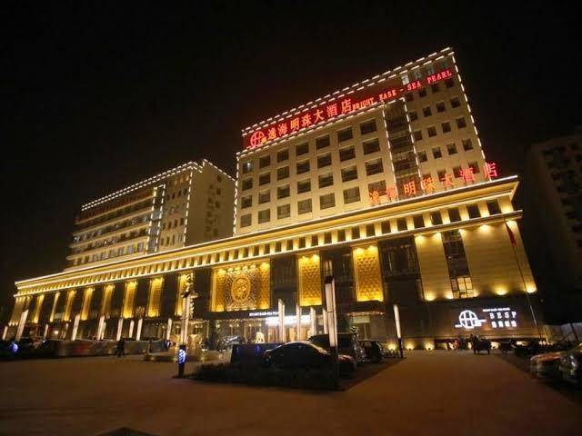 Yihai pearl hotel