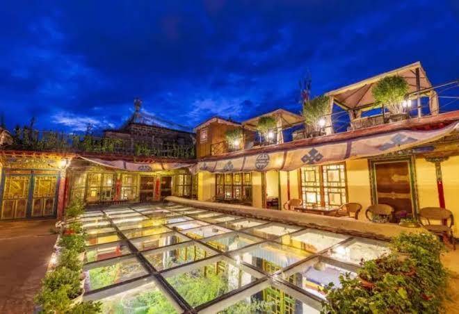 Floral hotel lingtsang boutique lhasa