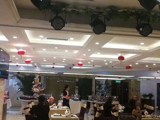 Hami universal hotel