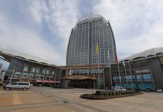 Grand Bay View International Hotel Dali Image