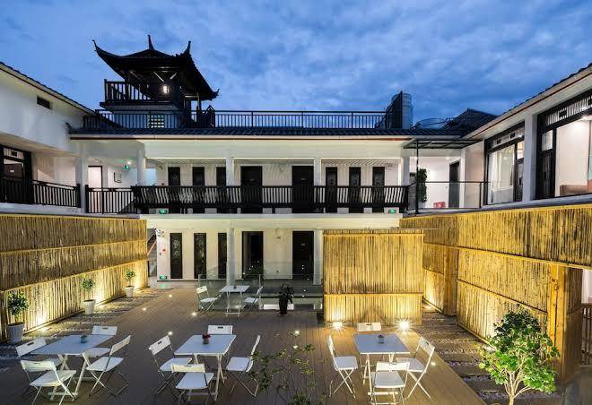 Lijiang Gemmer Hotel Image