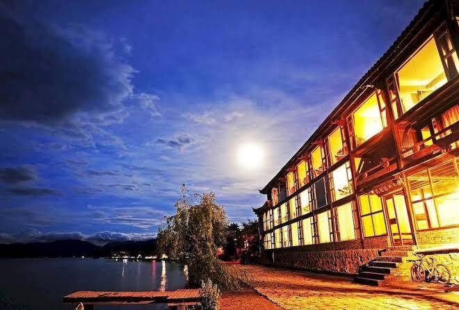 Lijiang Lugu Lake Nv'er Garden Hotel Image