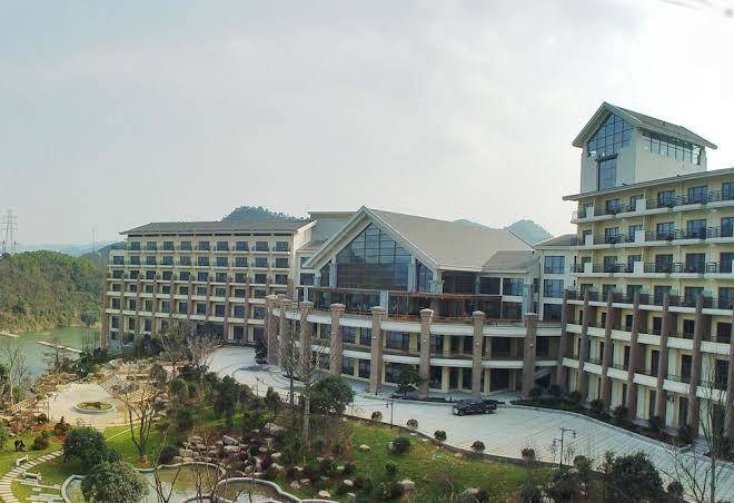 Hangzhou zhongdu qingshan lakeside hotel