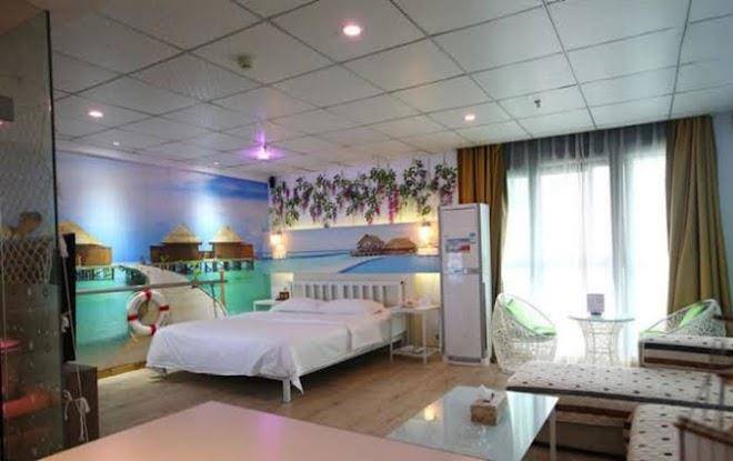 Manguo theme hotel