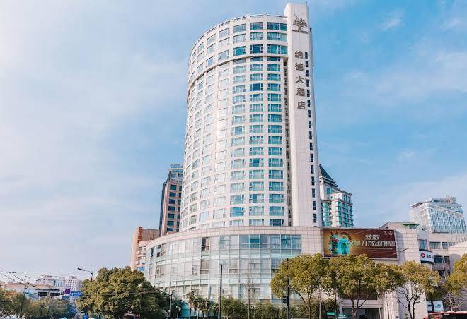 Nade hotel