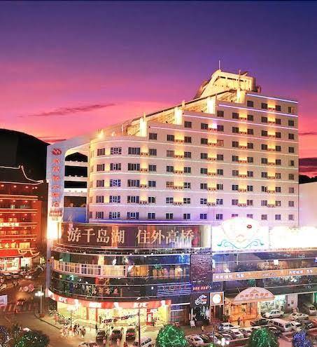 Hangzhou qiandaohu waigaoqiao hotel
