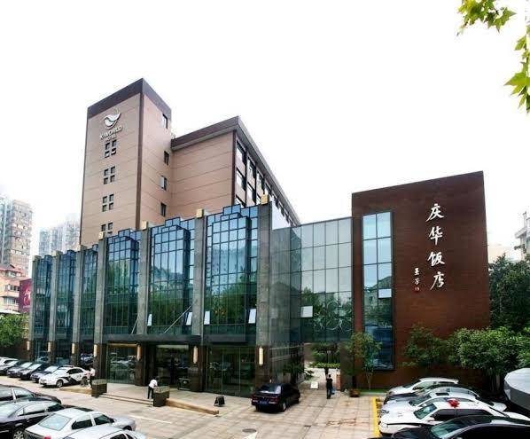 Qing hua hotel hangzhou