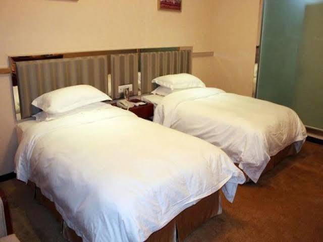 Yiwu tdidi fashion hotel