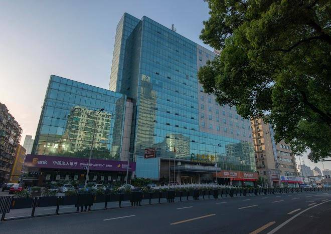 New Garden Hotel Image