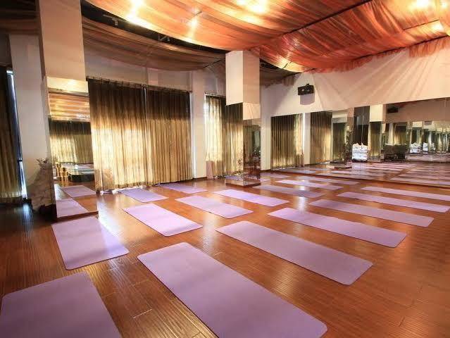 Ningbo Haiyi Hotel Image