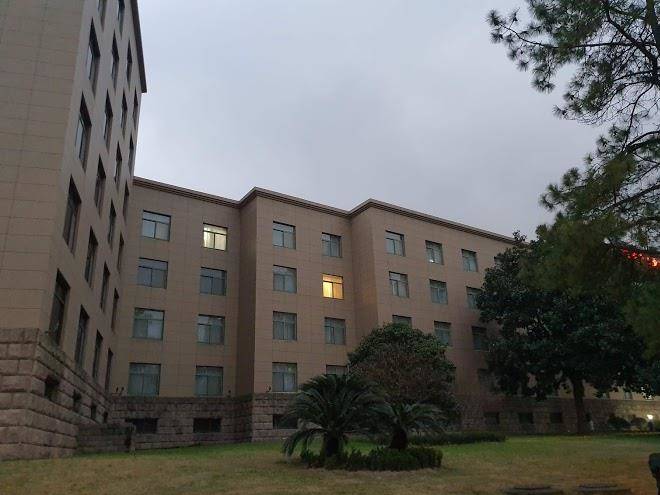 Qijiashan Hotel Image