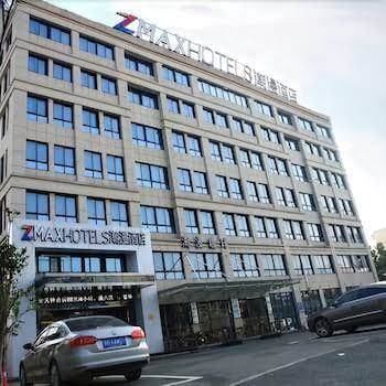 Zmax hotels
