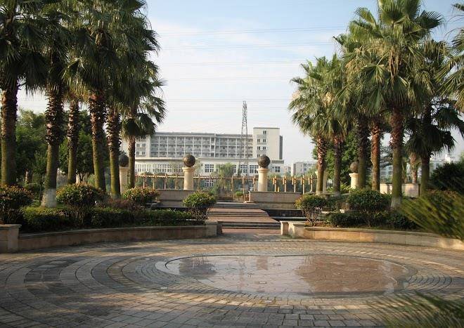 Awailou Resort Image