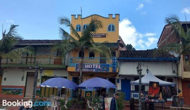 Hotel El Castillo Guatape Hospedaje Guatape Image