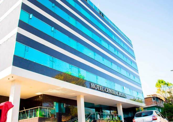 Hotel central plaza