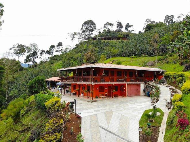 Hotel orillas del pizano