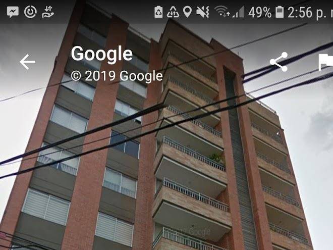 Edificio cascada de laureles