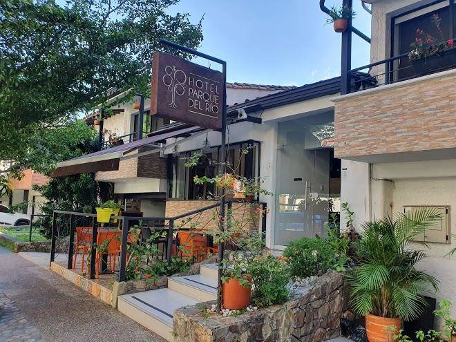 Hotel parque del rio medellin