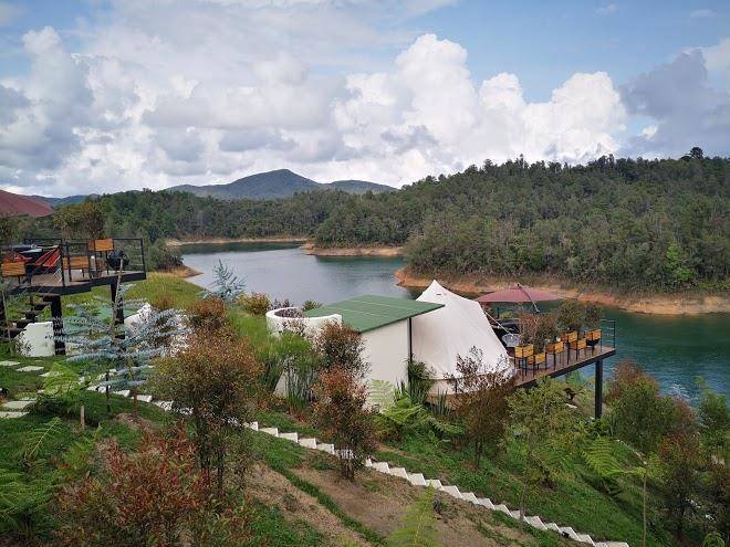 Oasis glamping